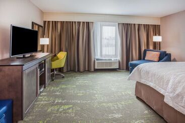 هتل Hampton Inn & Suites Sioux City South