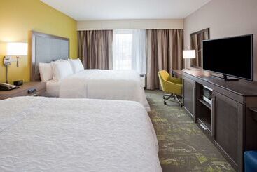 هتل Hampton Inn & Suites Sioux City South