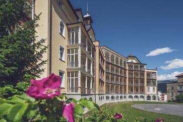 Joseph S House By Mountain Hotels