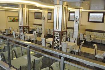 هتل Malahit Exclusive City
