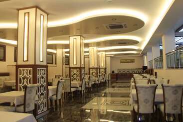 هتل Malahit Exclusive City