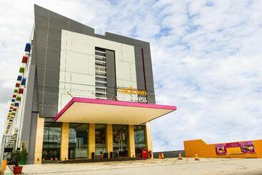 هتل Midtown Xpress Sampit Kalimantan Tengah