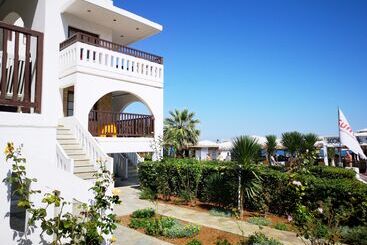 호텔 Porto Greco Village Beach