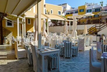 호텔 Porto Greco Village Beach