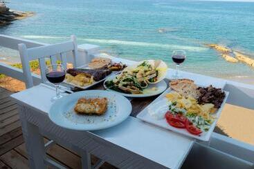 호텔 Porto Greco Village Beach