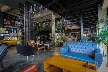 هتل Quip Bed & Breakfast