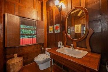 هتل Royal Thai Villas Phuket