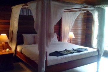 هتل Sunset Cave Villas Lembongan