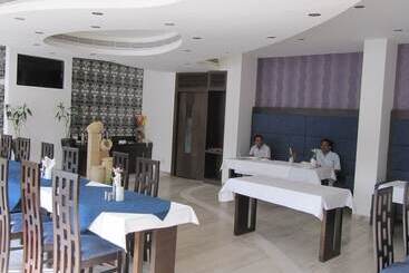 هتل Taj Resorts