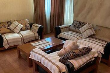هتل The Addis Ark