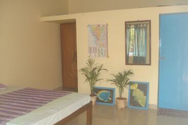 Am Hotel Kollection:ivy, Morjim