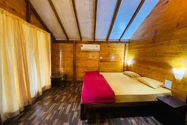 Am Hotel Kollection:ivy, Morjim