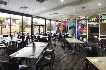 مُتل Nightcap At Morwell
