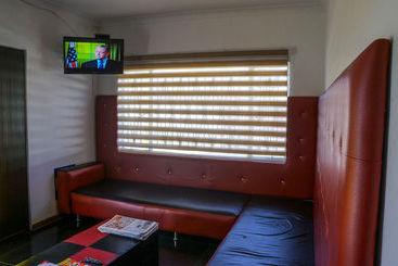 膳宿费 Acn International Regency Lodge