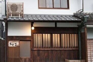 پانسیون Machiya Guest House Mimoro