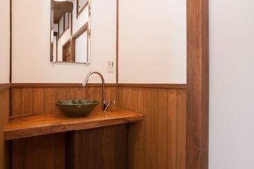 پانسیون Machiya Guest House Mimoro