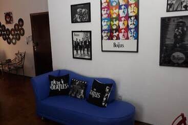 Casa Beatles Hostel Bauru