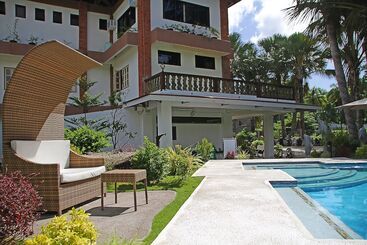 هتل 1888 Beach Resort