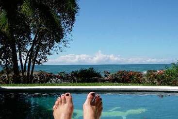 هتل Costa Paraiso