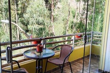 هتل Departamentos Bellavista Deluxe  Huaraz