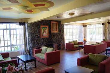 هتل Ol Donyo Sabuk Resort