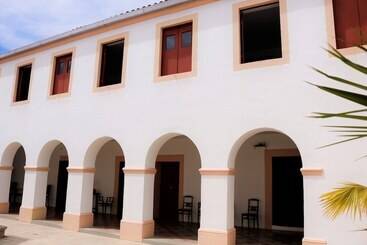 هتل Pousada Convento Da Conceição