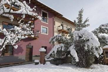 هتل روستایی Agriturismo Gli Elfi