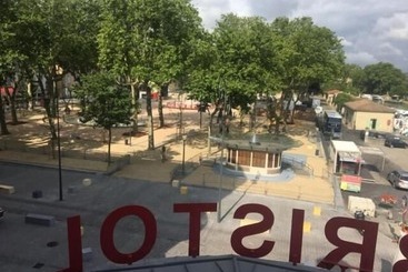 Le Bristol Gites Urbains