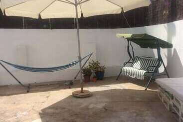 Native Surfhouse Hostel