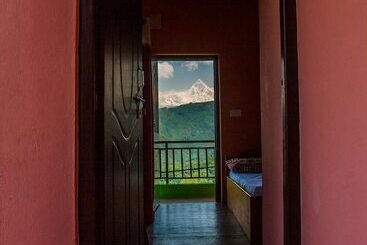 پانسیون Begnas Yoga & Retreat