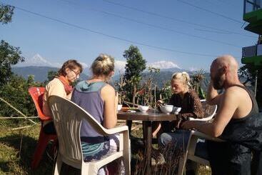 پانسیون Begnas Yoga & Retreat