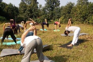 پانسیون Begnas Yoga & Retreat