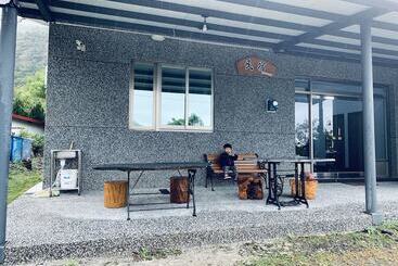 پانسیون Jinlun Yufeng Homestay