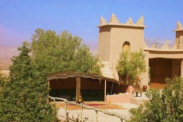 پانسیون Kasbah Azimounde