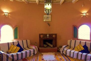 پانسیون Kasbah Azimounde