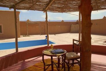 پانسیون Kasbah Azimounde