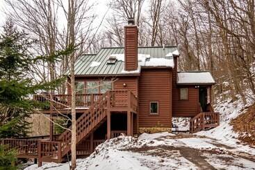کلبه The Cabin