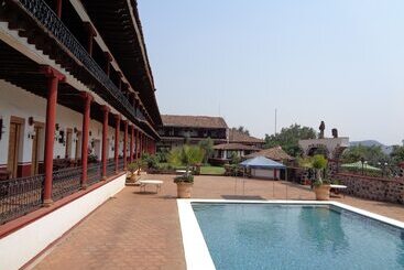 هتل Campestre Hacienda Caracha