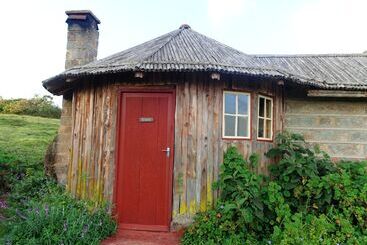 هتل Castle Forest Lodge
