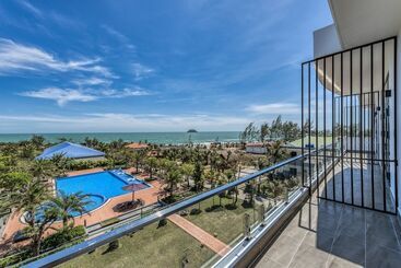 هتل Hon Ba Lagi Beach Resort