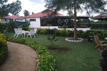 هتل Jabali Country Lodge