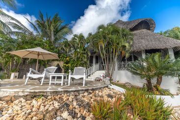 هتل Msambweni Beach House