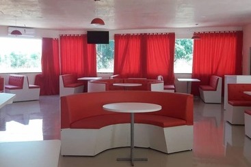 هتل Recreativo Ipes