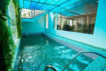 هتل Tuyet Suong Villa
