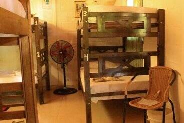 La Natura Hostel