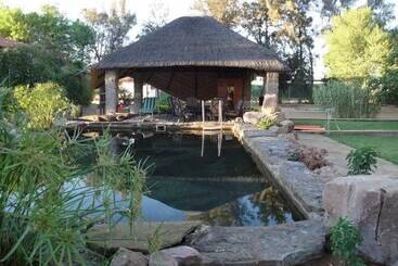 پانسیون Burgsdorf Guest Farm