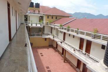 Tj Global Hotel Kasese - Kasese