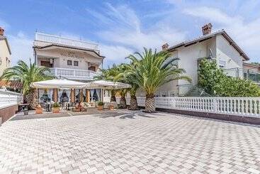 Villa San Rocco Bed & Breakfast