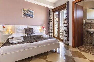 Villa San Rocco Bed & Breakfast