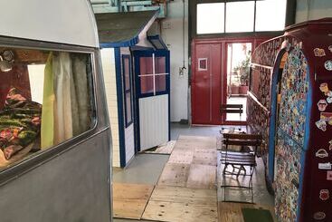 Hafentraum Indoorhostelcamp